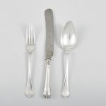 486557 Cutlery set